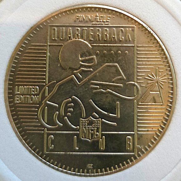 Jeff George #1 Atlanta Falcons 1996 Pinnacle QB Club NFL VTG Silver-Toned Coin - Picture 4 of 4